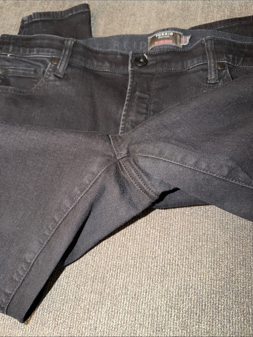 torrid Black Sky High Skinny Jeans (18 S) - Picture 4 of 5